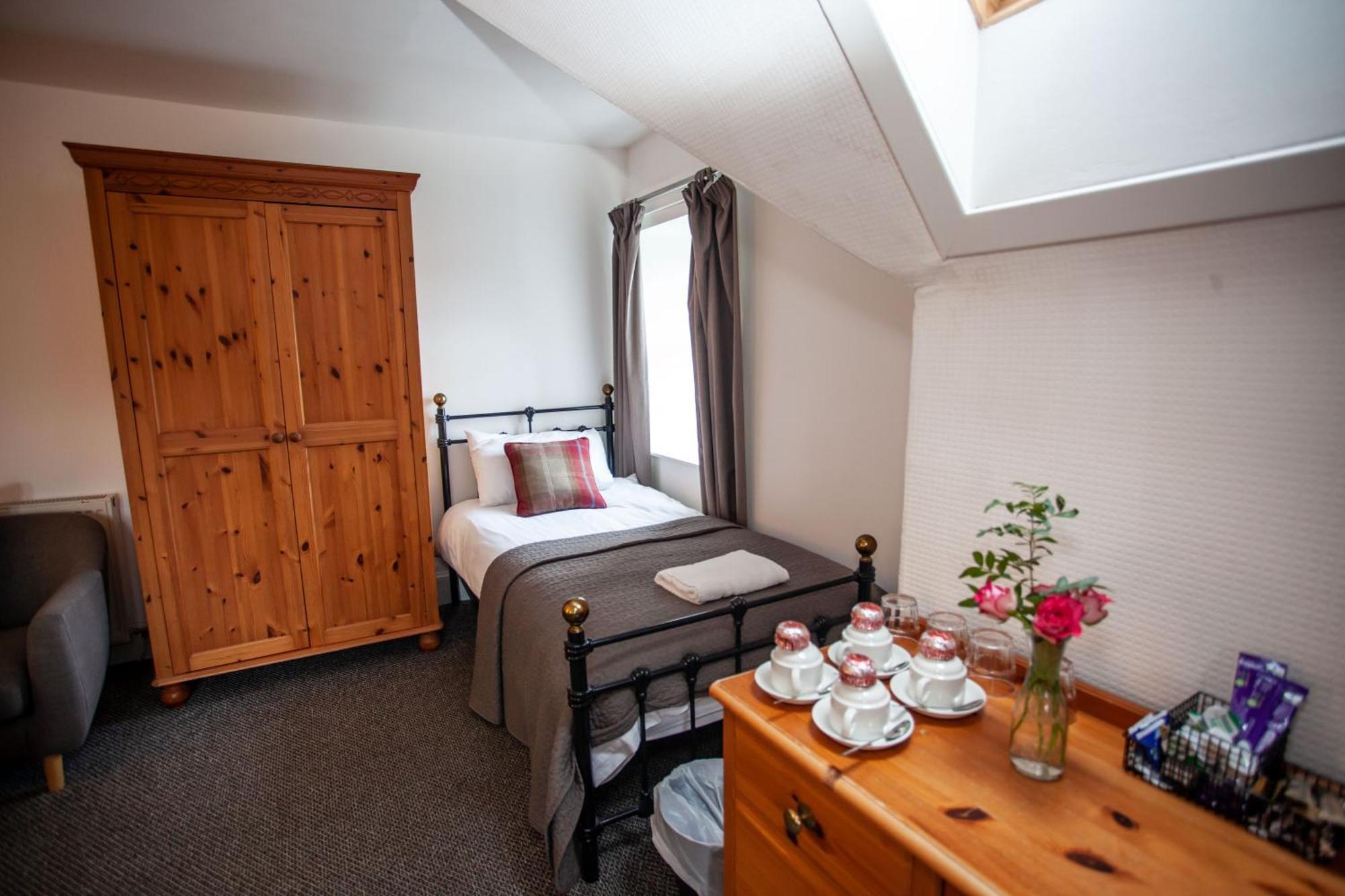 The Courie Inn Killin Εξωτερικό φωτογραφία